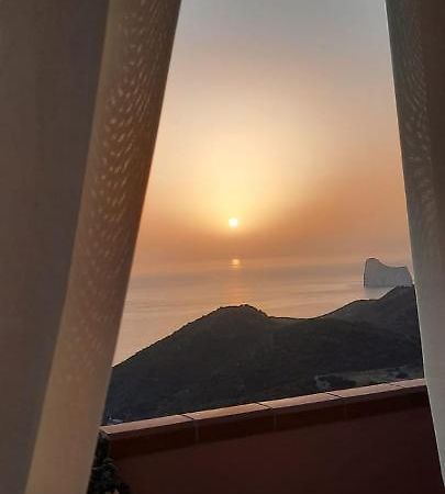 Vista Sul Pan Di Zucchero - Nebida - Holiday House Dış mekan fotoğraf